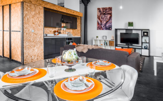 Liverpool – Ref: LP468