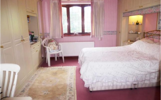 131A Crewe Rd, Stoke-on-Trent ST7 2JE