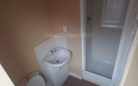 4 bedroom detached house for sale Greendale Drive, Radcliffe M26