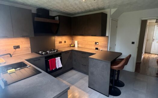 9, Rixtonleys Drive Irlam, Manchester, M44 6RN