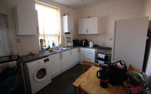 Huxley St, Oldham OL4 5JX