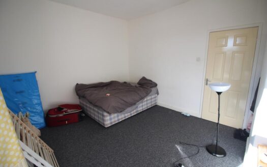 Huxley St, Oldham OL4 5JX