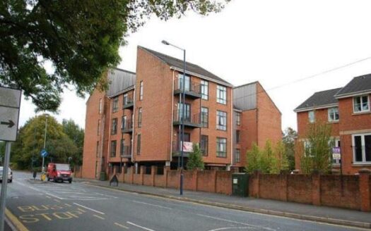 Park View Mossley Road Ashton-Under-Lyne, OL6 9SJ