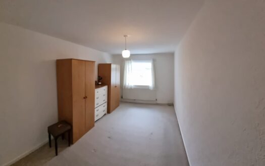 Tottington Road Bury, BL8 1SZ