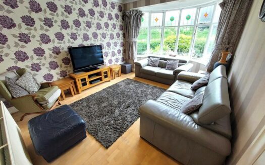 Scholes Lane Prestwich, M25 0AU