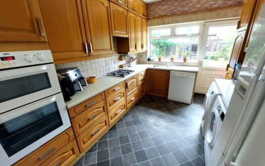 Scholes Lane Prestwich, M25 0AU