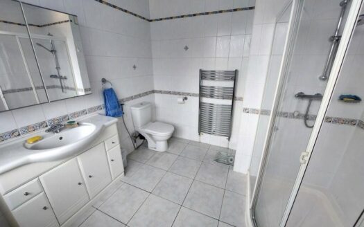 Scholes Lane Prestwich, M25 0AU