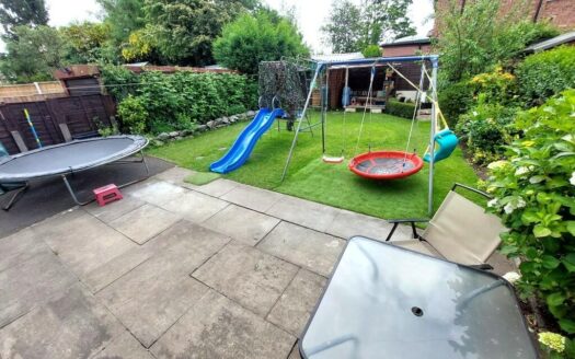 Scholes Lane Prestwich, M25 0AU